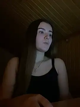 mewKate online show from January 29, 2025, 8:04 pm
