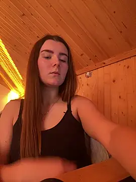 mewKate online show from January 30, 2025, 2:58 pm