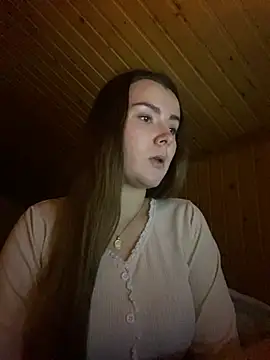 mewKate online show from February 17, 2025, 5:23 pm