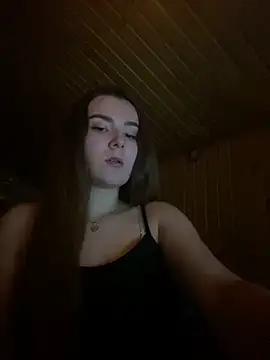 mewKate online show from February 14, 2025, 8:26 pm