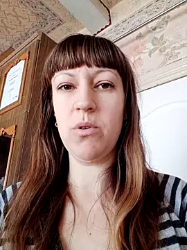 Snapshot of Calibers2932 chatting on February 1, 2026, 10:13 am Calibers2932 online show from February 1, 2026, 10:13 am