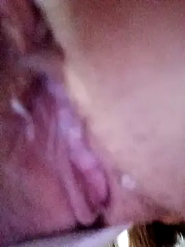 Snapshot of Calibers2932 chatting on February 7, 2026, 10:01 am Calibers2932 online show from February 7, 2026, 10:01 am