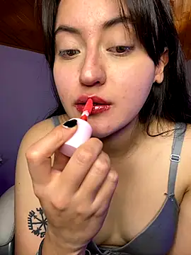 Camila pinkk online show from October 7, 2025, 5:47 pm