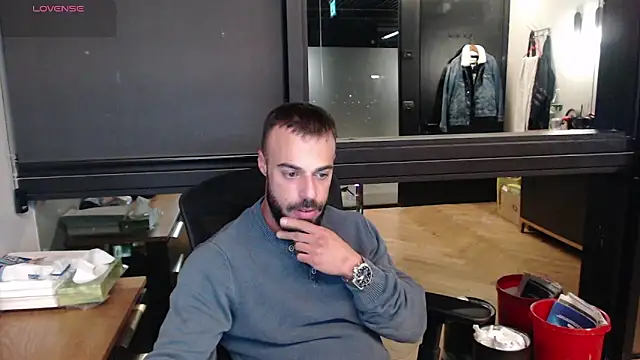 Snapshot of todddantes25 chatting on March 21, 2025, 10:06 pm todddantes25 online show from March 21, 2025, 10:06 pm