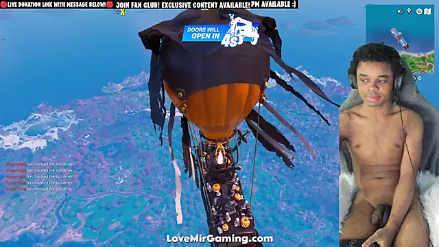 Snapshot of lovemirgaming chatting on October 17, 2025, 10:22 pm lovemirgaming online show from October 17, 2025, 10:22 pm