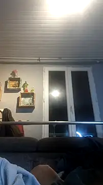 Snapshot of wawarruis chatting on October 3, 2025, 11:39 pm wawarruis online show from October 3, 2025, 11:39 pm