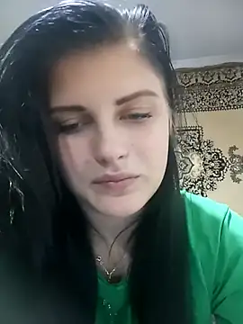 Lauren Amabel online show from December 19, 2025, 3:36 pm