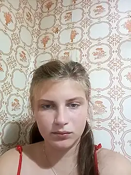 Lauren Amabel online show from November 9, 2025, 8:13 pm