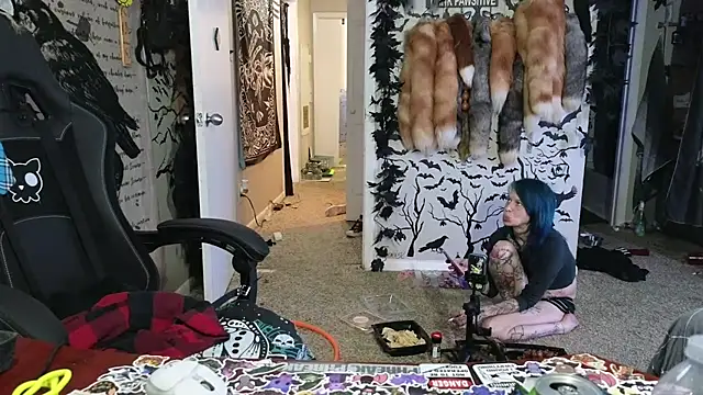 Snapshot of trashbrat chatting on November 14, 2025, 6:28 am trashbrat online show from November 14, 2025, 6:28 am