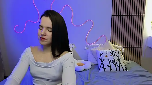 Harleen Moore online show from February 3, 2025, 1:19 pm