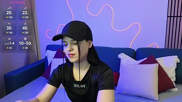 Harleen Moore online show from February 14, 2025, 1:29 pm