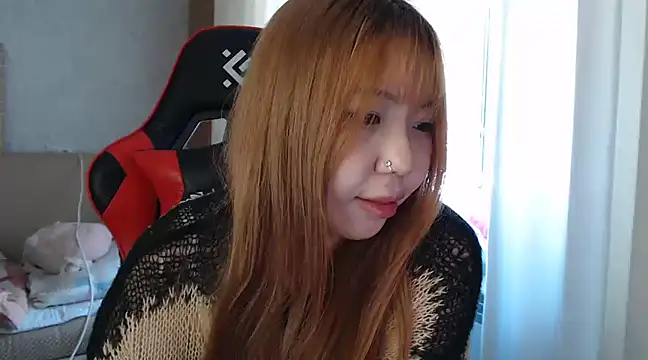 AnnaLightt online show from February 7, 2025, 7:50 am