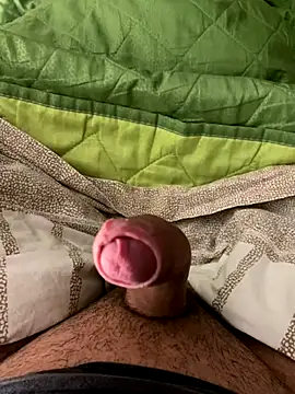 bigcock430 online show from October 21, 2025, 9:25 pm