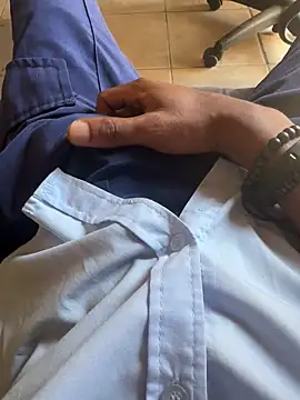 Snapshot of triplebeast chatting on March 1, 2026, 8:47 am triplebeast online show from March 1, 2026, 8:47 am