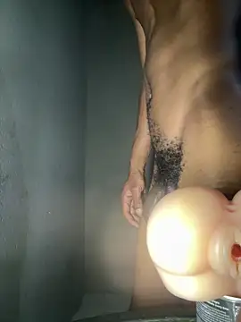 Snapshot of triplebeast chatting on February 4, 2026, 4:46 pm triplebeast online show from February 4, 2026, 4:46 pm