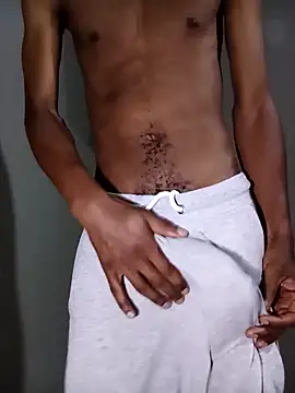 Snapshot of triplebeast chatting on November 2, 2025, 12:04 am triplebeast online show from November 2, 2025, 12:04 am