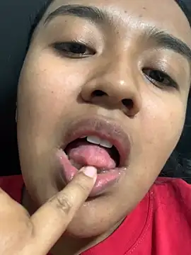 giselao online show from March 10, 2025, 3:34 am