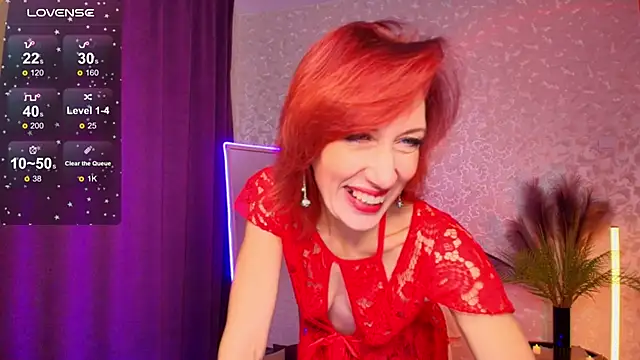 Scarlett  Snake online show from September 14, 2025, 2:12 am