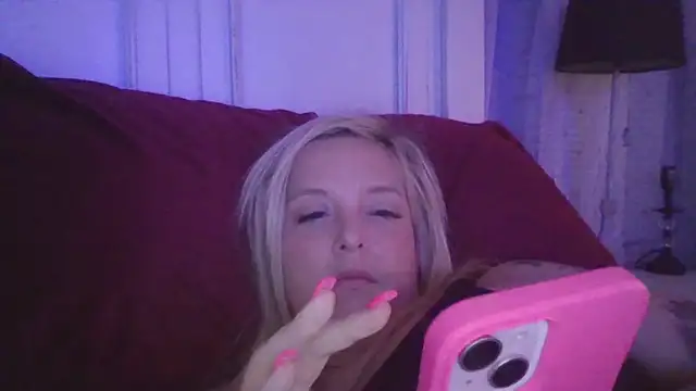 JennaLynn785 online show from February 3, 2025, 4:04 am
