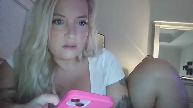 JennaLynn785 online show from February 4, 2025, 6:14 am