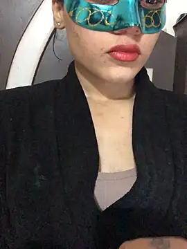 Tanvi roy98 online show from January 18, 2025, 11:43 am