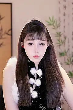 Snapshot of Summer-Momo chatting on March 11, 2025, 7:35 am Summer-Momo online show from March 11, 2025, 7:35 am