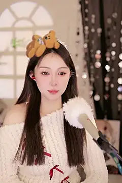 Snapshot of Summer-Momo chatting on March 20, 2025, 2:32 pm Summer-Momo online show from March 20, 2025, 2:32 pm