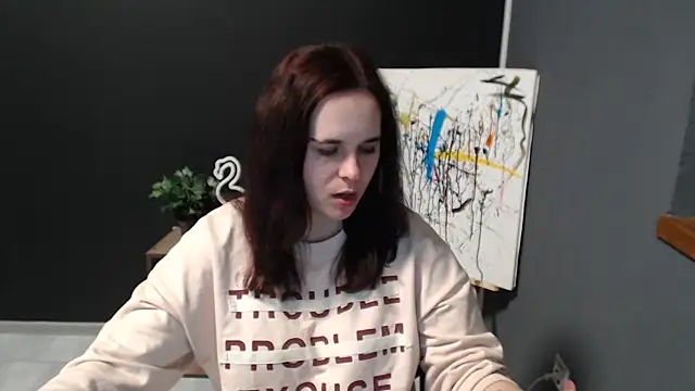 mini girly online show from January 25, 2025, 11:44 am