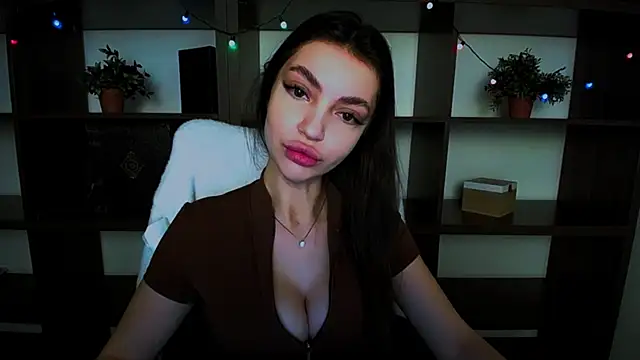 Lexi Jous online show from March 1, 2025, 12:23 pm