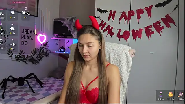 Snapshot of SofiaLolipop chatting on October 27, 2025, 2:40 pm SofiaLolipop online show from October 27, 2025, 2:40 pm