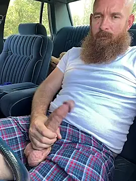32XRedBeard online show from February 26, 2025, 9:09 pm