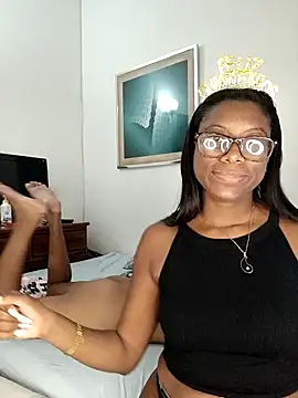 Snapshot of CrystalFox_Ofc chatting on January 28, 2025, 9:08 am CrystalFox Ofc online show from January 28, 2025, 9:08 am