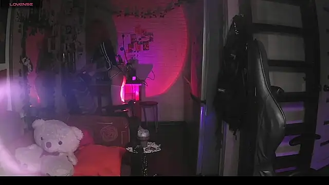 Snapshot of Ink__pleasure chatting on September 26, 2025, 10:16 pm Ink pleasure online show from September 26, 2025, 10:16 pm