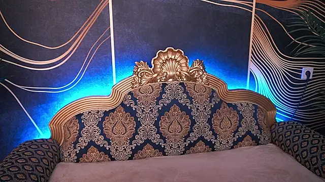 Snapshot of ArielGemme chatting on September 29, 2025, 8:03 pm ArielGemme online show from September 29, 2025, 8:03 pm