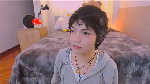 AllanYong18 online show from March 19, 2026, 5:29 am