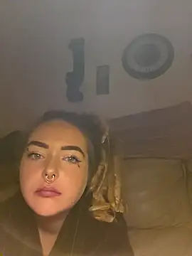 LitHippieBaby420 online show from September 21, 2025, 2:17 am