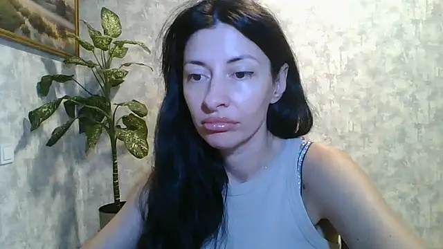 Snapshot of LissaBlossom chatting on June 25, 2026, 5:12 am LissaBlossom online show from June 25, 2026, 5:12 am
