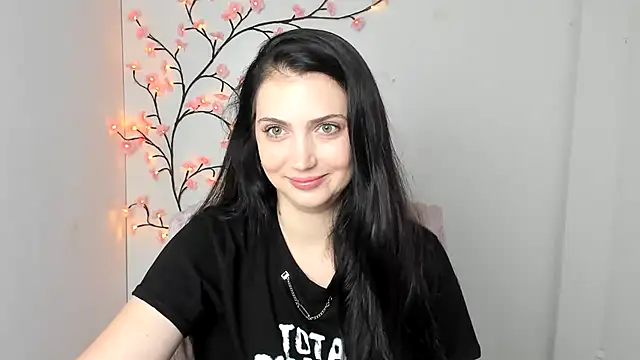 Amalia amor online show from July 20, 2026, 5:48 am
