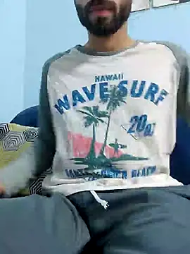 TOPMOON001 online show from February 20, 2025, 12:04 pm