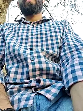 TOPMOON001 online show from March 17, 2025, 10:49 am