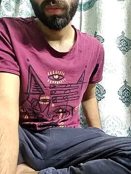 TOPMOON001 online show from March 3, 2025, 8:41 am