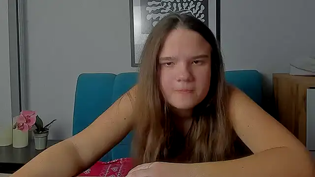 AdeleCruz online show from February 13, 2026, 1:22 pm