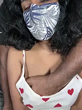 Snapshot of ArathyNambyarMallu chatting on October 14, 2025, 9:47 pm ArathyNambyarMallu online show from October 14, 2025, 9:47 pm