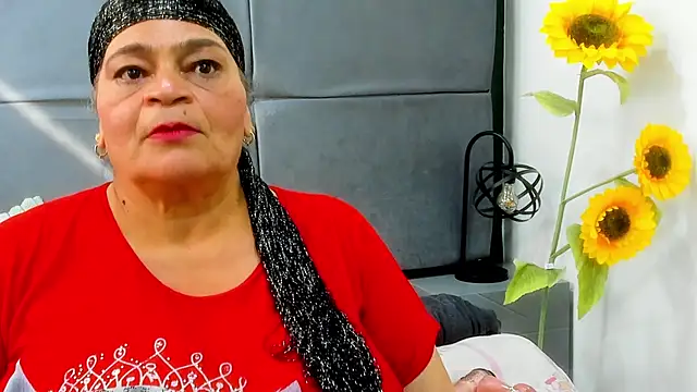 Snapshot of VickyBoobss chatting on September 18, 2025, 9:18 pm VickyBoobss online show from September 18, 2025, 9:18 pm