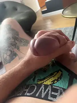 willy75 online show from January 21, 2025, 9:35 am