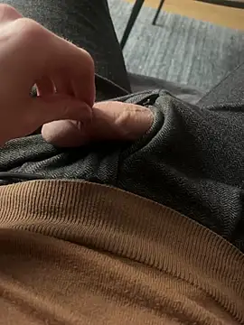 willy75 online show from January 16, 2025, 1:03 pm