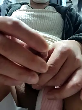 Risa0930hinata online show from February 9, 2026, 11:03 pm