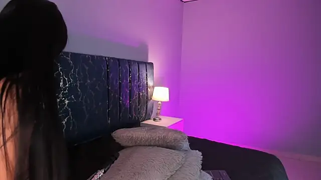 kathy bakerr online show from September 19, 2025, 8:02 pm