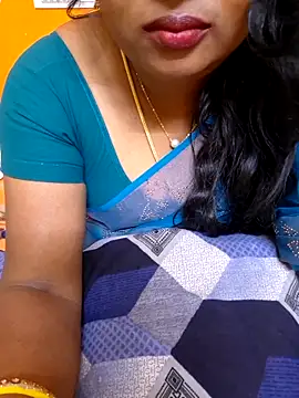 Snapshot of kanikasree chatting on March 6, 2025, 9:53 pm kanikasree online show from March 6, 2025, 9:53 pm
