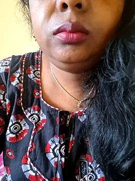 Snapshot of kanikasree chatting on September 26, 2025, 3:35 am kanikasree online show from September 26, 2025, 3:35 am